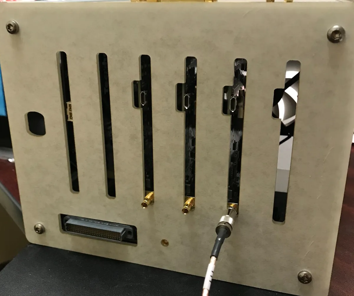 ROIC test system closed chassis
