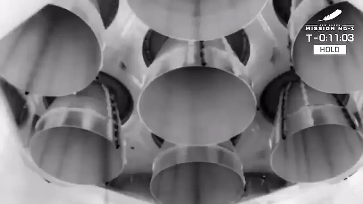 Sample greyscale thermal imagery — underside engine view